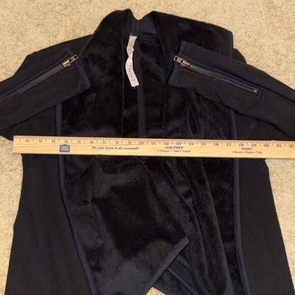 Lululemon Presence of Mind fleece wrap open front waterfall jacket size 10 - Picture 9 of 10